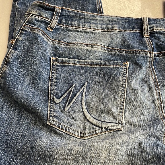 Maurice’s Regular Jeans - Picture 5 of 11